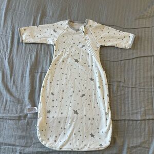 Baby Gray Star Print Wearable Blanket